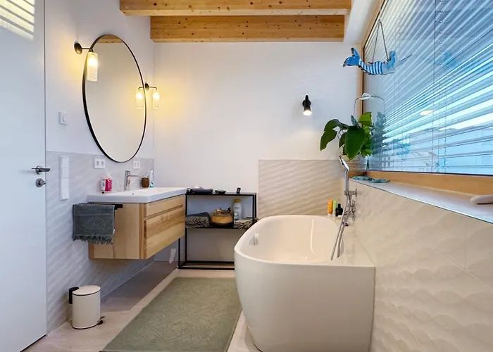 Halbinsel52 I Seesicht - Exklusive Maisonette-wohnung Mit Seesicht *
